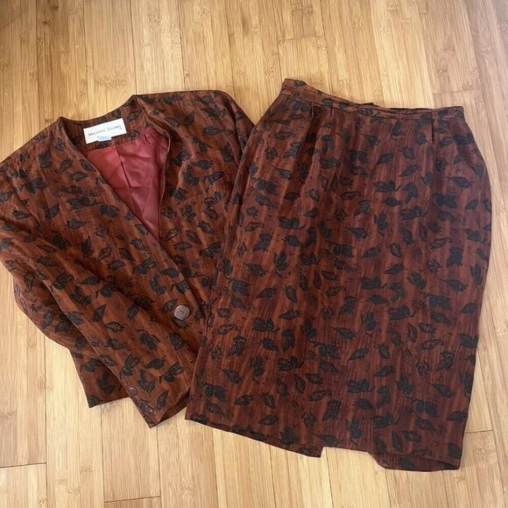 Vintage Michelle Stuart 100% Silk Suit‎ Size 10